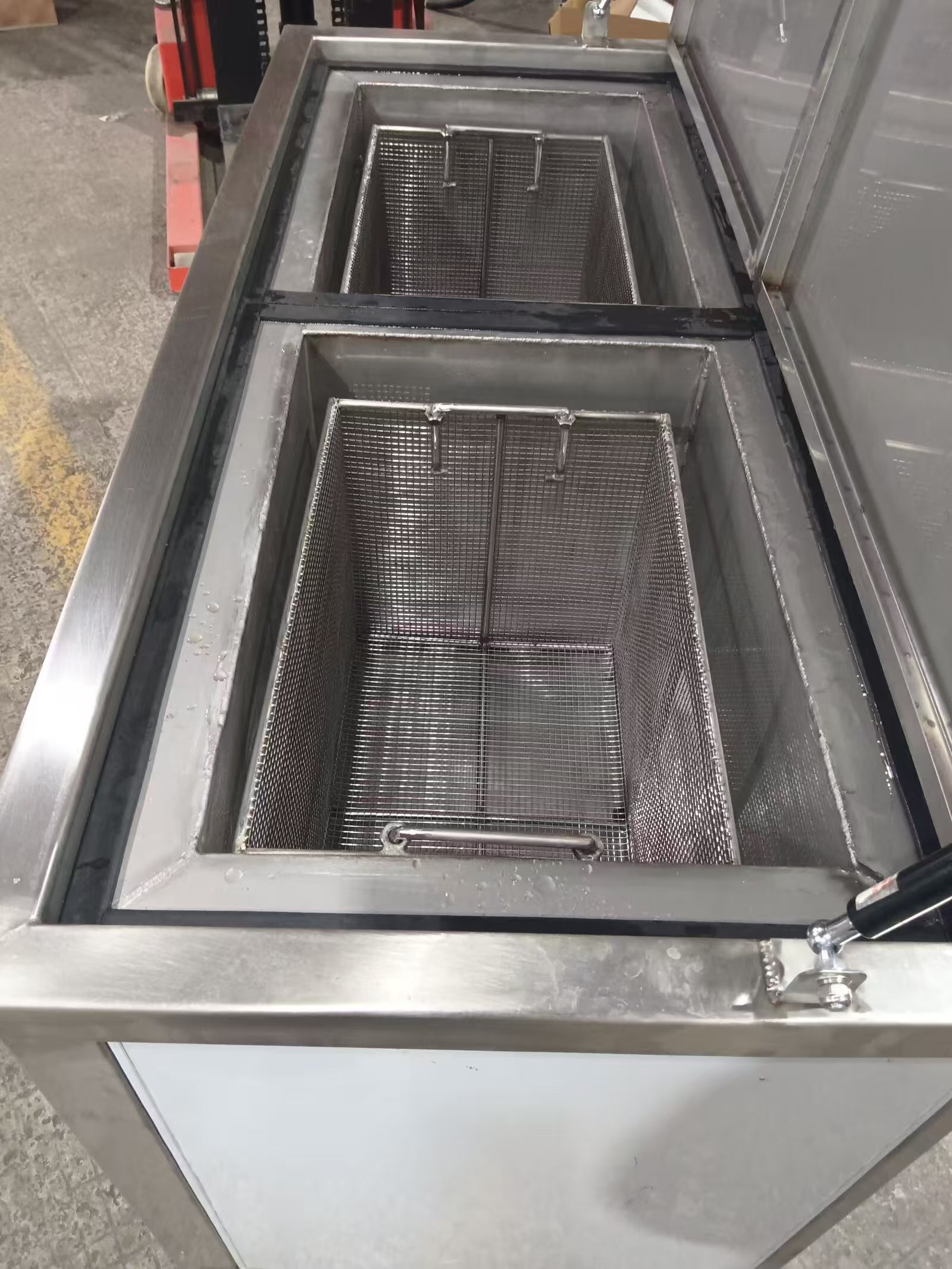Was ist eine Ultraschallreinigungsmaschine und wie liefert Jiangmen Hengtai Cleaning Equipment Co., Ltd Reinigungsl&ouml;sungen in Industriequalit&auml;t?